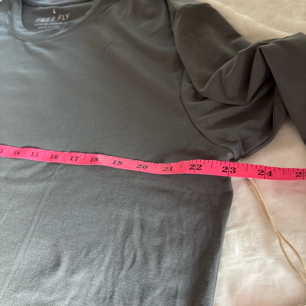 FREE FLY Women's Elevate Long Sleeve Tee Size L in Smoke Gray NWT - Picture 11 of 12
